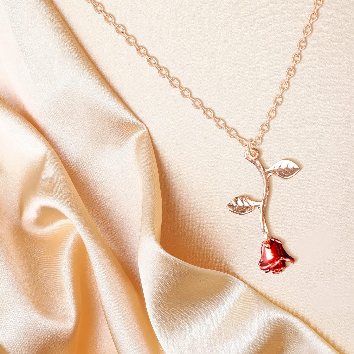 Necklaces for Women, Gold Necklace for Women Rose Necklace with Pendant, Aesthetic Necklace, Preppy Jewelry, Trendy Jewelry, Cute Necklaces for Teens and All Women Necklace