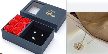 Magnetic Four Leaf Clover Necklace - Openable Heart Pendant | 4-in-1 Transforming Lucky Charm Gift