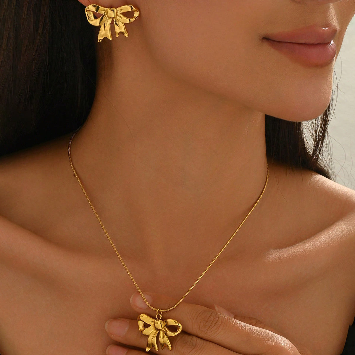 18K Gold Plated Bow Necklace & Earrings Set - Waterproof Hypoallergenic Jewelry Gift for Women & Girls